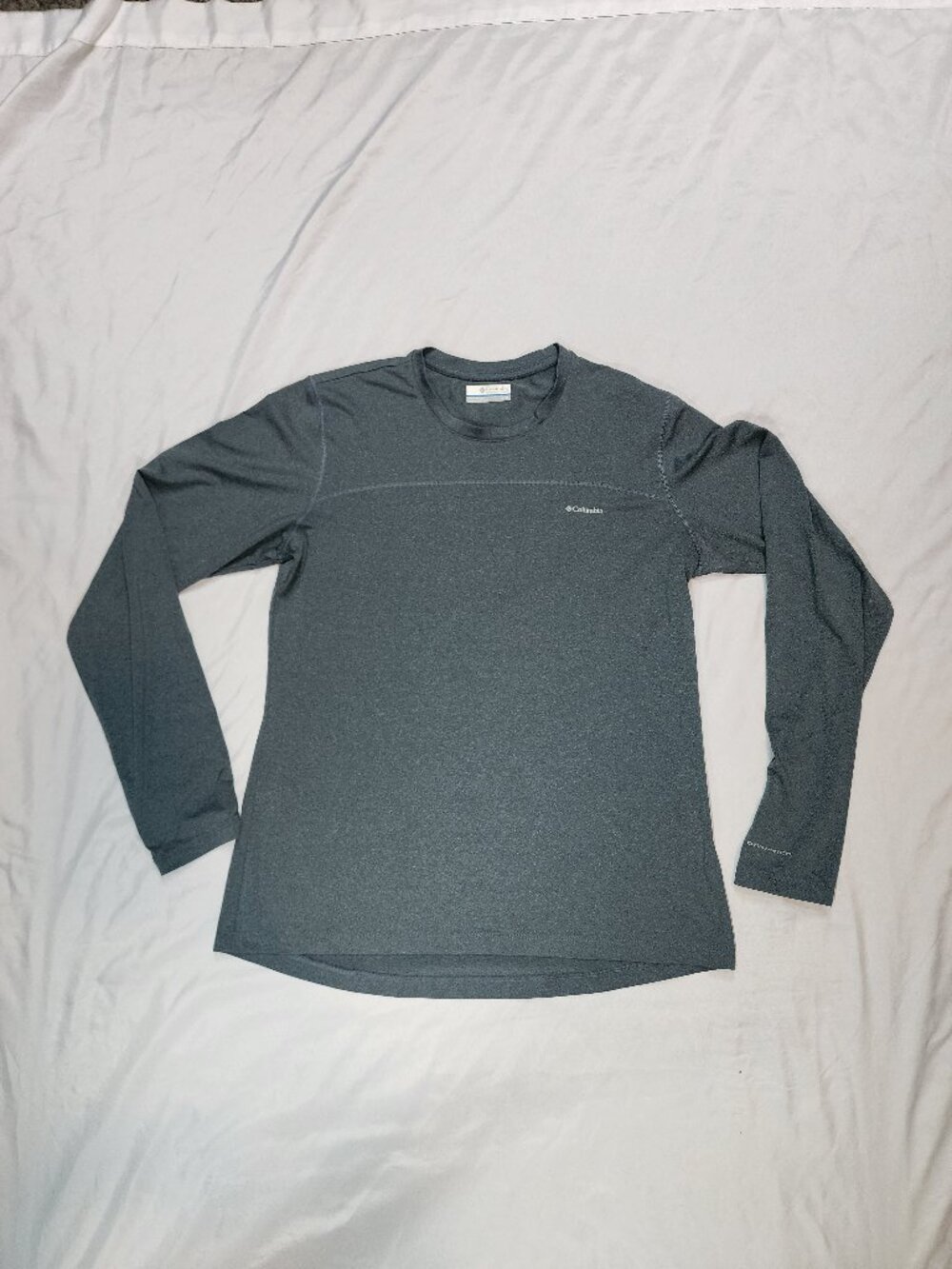 Columbia Women’s Medium Omni-Wick Long Sleeve Performance Shirt Gray Athletic To